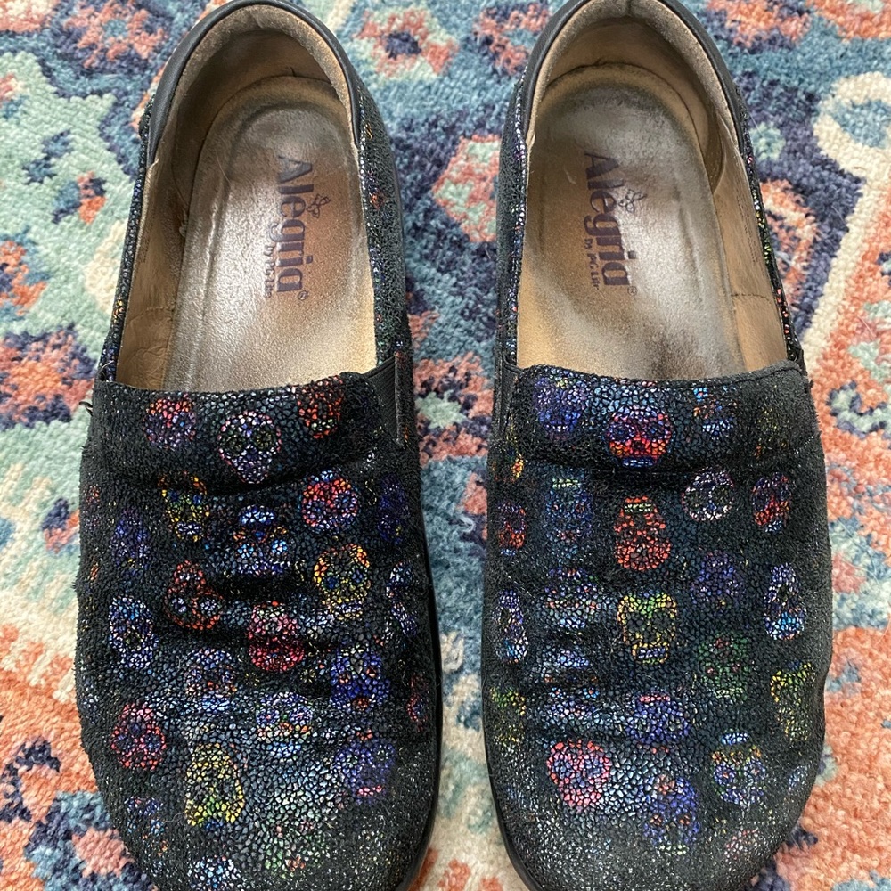 Alegria slide on nursing shoes